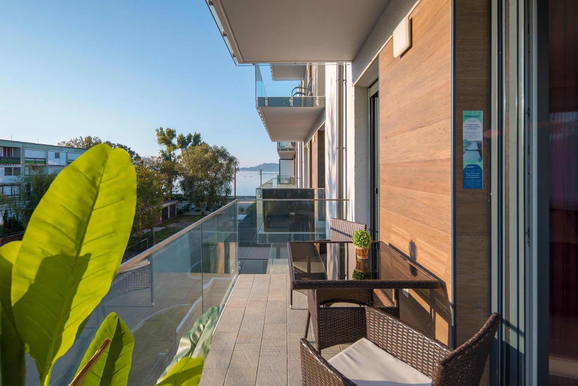 Sunset Resort - Lakeside Apartment Fonyod Phòng bức ảnh
